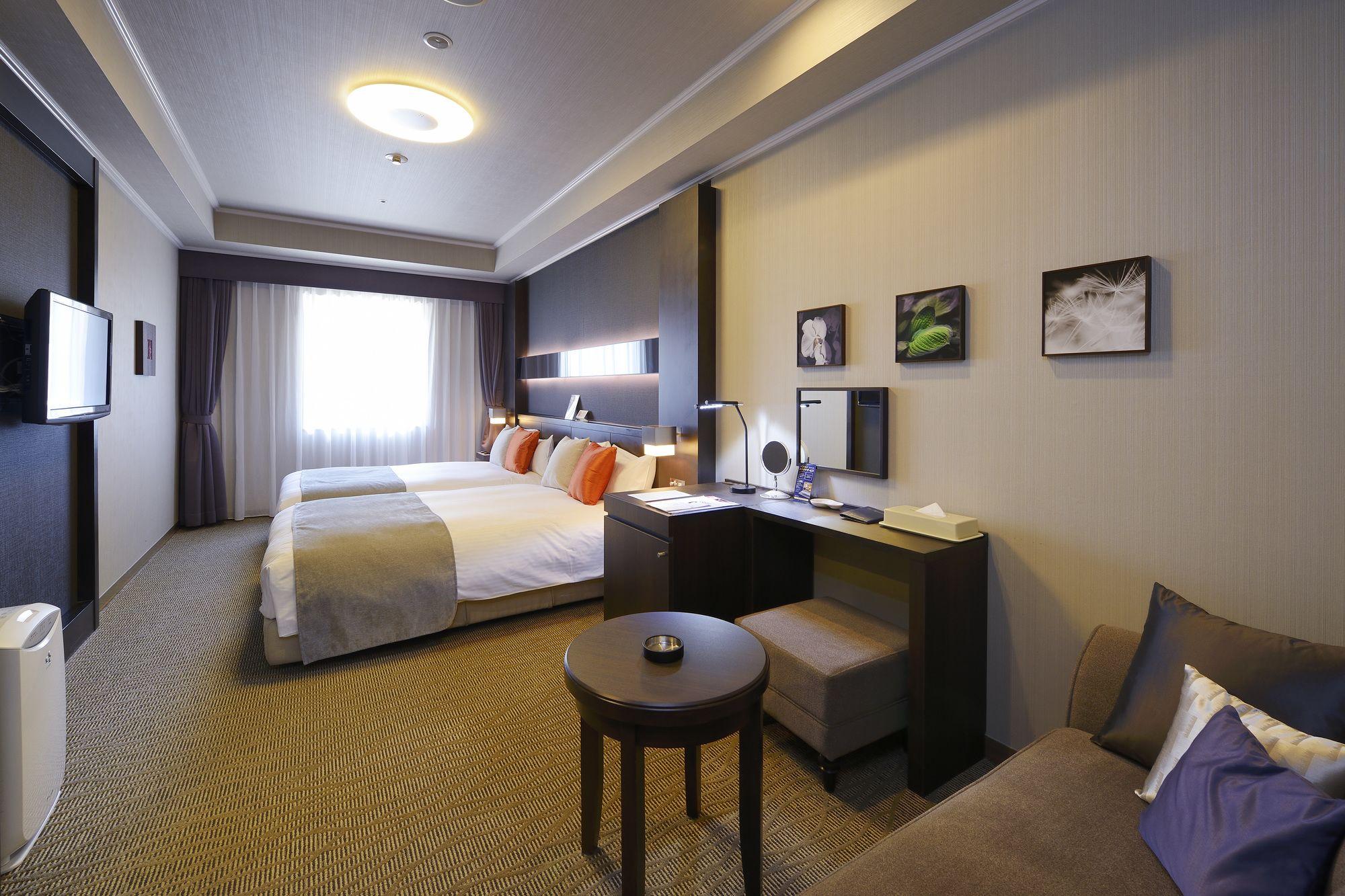 Viale Osaka Hotel Exterior photo